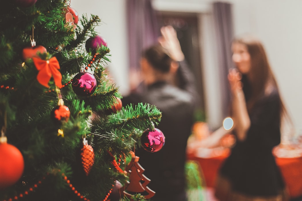 11 tips for planning the best Christmas work party